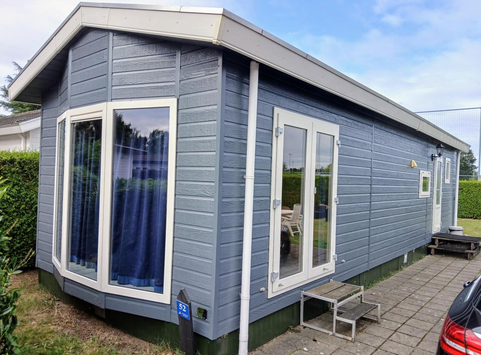 Chalet De Putter In Putten Krachtighuizen Exteriör bild